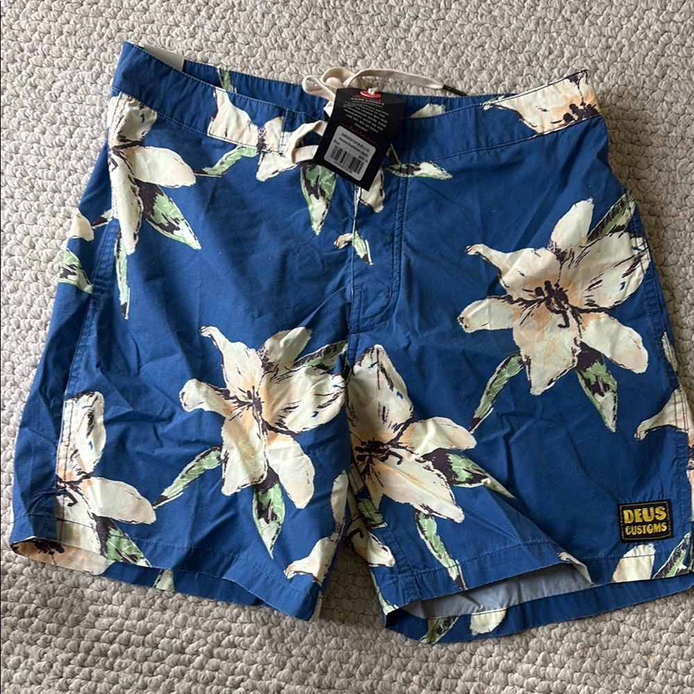 Deus Ex Machina- Blue Floral Men's Swim Shorts